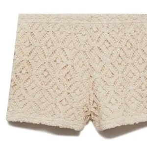 Mango (MNG) off-white crotchet shorts - size S